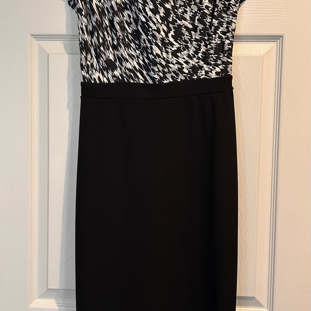 Express Black and White Midi Dress